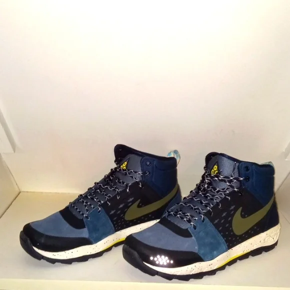 Nike ACG Alder Mid Armory Navy/Medium Olive - Picture 1 of 5
